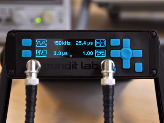 Pundit Lab (+) Um instrumento de teste UPV flexível concebido para operações laboratoriais